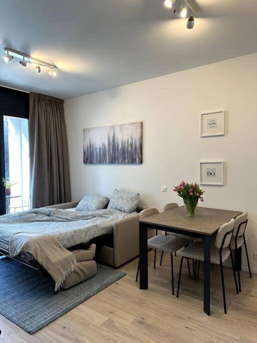 Live - Via A Riva Appartement